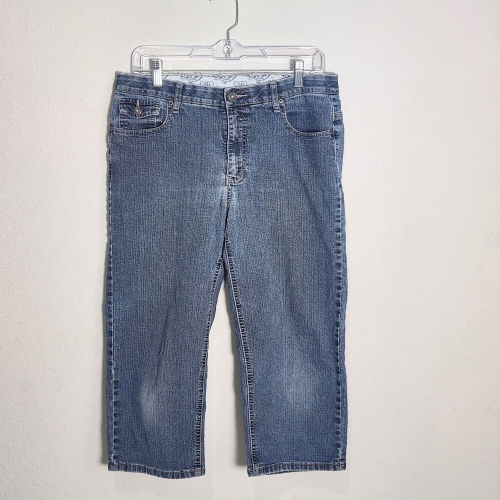 Cato Denim Capri Jeans Womens Size 10 Blue Stretch Cropped Casual Pants